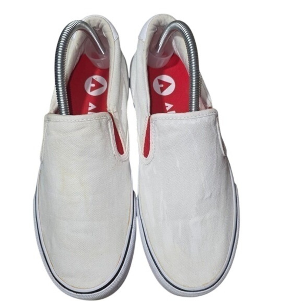Airwalk White Canvas Slip On Sneakers Red Accents Mens 7 Womens‎ 8.5 Skate Shoes